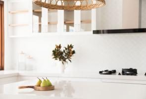 Modern Hampton Timber Veneer Kitchen