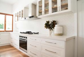 White Shaker Kitchen Timber Veneer Shelves
